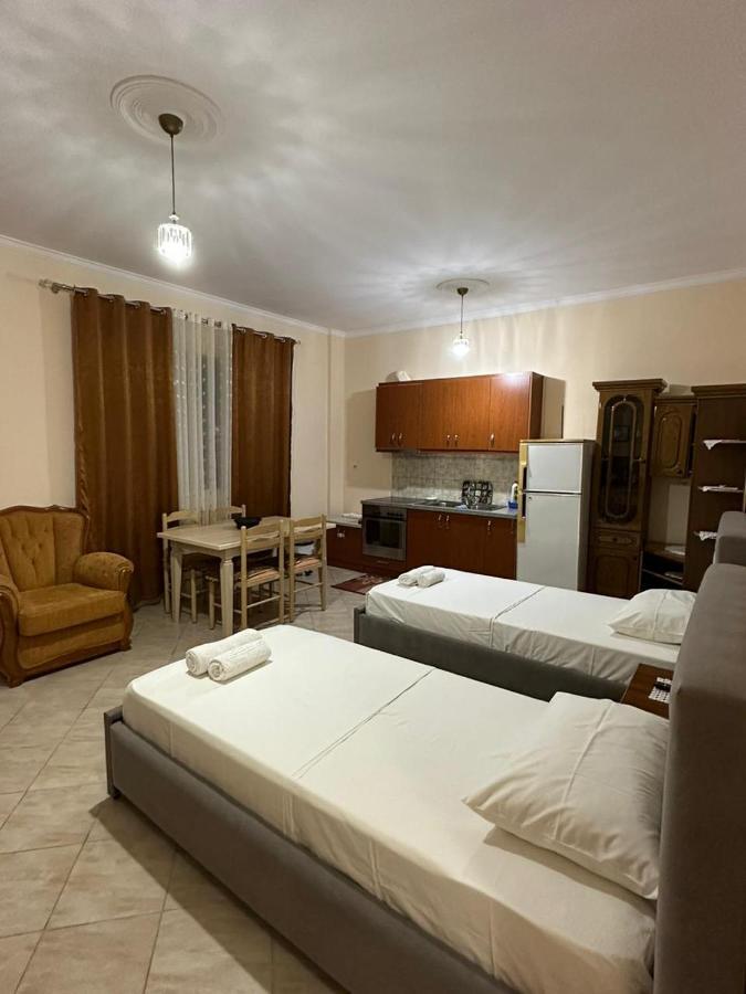 Mandi'S Apartment Εξαμίλιο Εξωτερικό φωτογραφία
